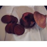 6 sous verres en bois exotique colonial dans petite case africaine
