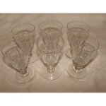 6 verres a ap�ritif en cristal de  ; baccarat ; mod�le  ; caton ;
