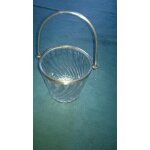 Ancien seau a glaons en cristal sign baccarat modle bambou torsad.
