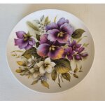Assiette ak kaiser motifs fleurs porcelaine diamtre 19. 5cm etat neuf