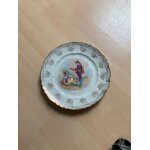 Assiette ancienne porcelaine