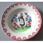 Assiette creuse st amand hamage nord - d�cor femme qui tricote - diam�tre ext�rieur 22. 5cm - diam�tre ...