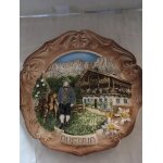 Assiette decorative autriche en relief - neuf