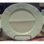 Assiette -  ; pillivuyt - france  ; - 2 compartiments - en porcelaine - blanche