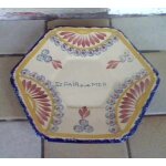 Assiette sous tasse hexagonale estampill�e - fa�ence henriot quimper - st - pair sur mer - estampille ...