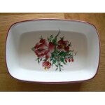 Beurrier a d�cors de fleurs polychromes, en fa�ence de st cl�ment