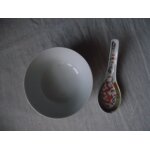 Bol vintage a riz et sa cuill�re articles en porcelaine fine d�cor�s main made in china sign� ann�e 1970 ...