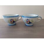 Bol�es a cidre avec couple de bretons