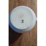 Cafeti�re ancienne en porcelaine