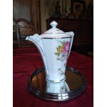 Cafeti�re fleurie en porcelaine