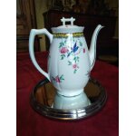 Cafeti�re en porcelaine
