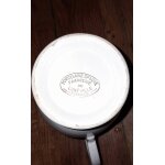 Cafeti�re en porcelaine ancienne