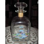 Carafe en verre epais et son bouchon en verre et lige de marque italy , dcor couple sous un parapluie ...