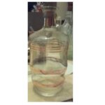 Carafe - en verre - liser dor - avec bouchon en lige