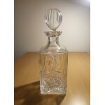 Carafe a whisky vintage rebaptis�e � scottish ghost � par moi - m�me en l'absence de marque visible.