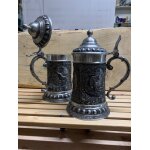 Magnifiques chope a bire en etain finement ciseles