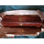 Coffret en bois avec 6 petits verres a rhum ou shot Coffret en bois avec 6 petits verres a rhum ou shot