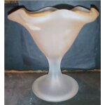Coupe a glace - forme tulipe - en verre d�poli