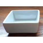 Coupelle de céramique blanche 8. 5x8. 5x3cm pouvant servir de verrine, vide poche ou bibelot - mention ... Coupelle de céramique blanche 8. 5x8. 5x3cm pouvant servir de verrine, vide poche ou bibelot - mention ...