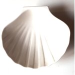 Coupelle en forme de coquille saint - jacques pouvant servir de vide poche ou cendrier - matire blanche ...