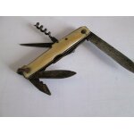 Couteau suisse pradel