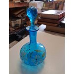 E2:flacon ancien en verre bleu emaille floral avec bouchon 16 cm