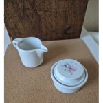 Ensemble  ; pillivuyt ; porcelaine fran�aise