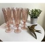 Flte a champagne en verre rose luminarc modle rosaline, vers 1960 (a lunit) 6, 00