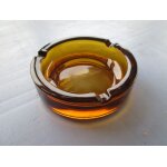 Gros cendrier en verre transparent