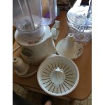 Kenwood multipro fp220 compact - robot multi - fonctions - 750 watt - blanc Kenwood multipro fp220 compact - robot multi - fonctions - 750 watt - blanc