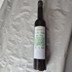 Liqueur dame a la fleur de pin