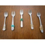 Lot de 15 fourchettes a huitre dpareilles en inox peuvent etre vendues a l'unit en trs bon etat