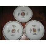 Lot 3 petites assiettes dessert en porcelaine poinconnees