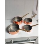 Lot de 4 casseroles alimentaire en cuivre avec verseur manche laiton 600gr Lot de 4 casseroles alimentaire en cuivre avec verseur manche laiton 600gr