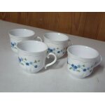 Lot 4 tasses arcopal vintage blanche fleurs fleue