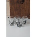 Lot de 4 verres a liqueur