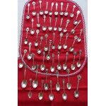 Lot de 46 cuilleres a cafe de collection augis etc Lot de 46 cuilleres a cafe de collection augis etc
