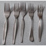 Lot de 5 fourchettes a dessert en acier inoxydable - mod�les diff�rents - longueurs 14cm, 14. 5cm et ...