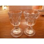 Lot de deux verres a liqueur pour estaminet, 19 eme si�cle.