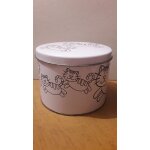 Lot de tasses a caf� et soucoupes