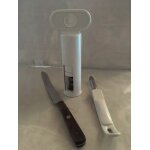 Lot ustensiles de cuisine : eplucheur , couteau a pain , tire bouchon brabantia