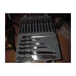 Mallette de cuisine 18 pices :6 couteaux a viande de table dentels , 6 fourchettes 3 dents de table ...
