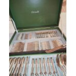 M�nag�re christofle m�tal argent� 84 pi�ces