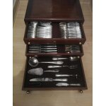 Menagere complète 104 pièces metal argenté ercuis dans meuble en bois a tiroirs Menagere complète 104 pièces metal argenté ercuis dans meuble en bois a tiroirs