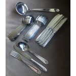 M�nag�re inox 10 couverts monogramme coquille avec louche