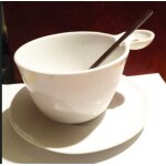 Petit d�jeuner - blanc en porcelaine - tasse soucoupe cuill�re -  ; asa selection germany  ;