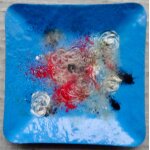 Petit vide - poche ou coupelle en cuivre emaillé Petit vide - poche ou coupelle en cuivre emaillé