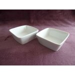 Ramequins carr�s blancs