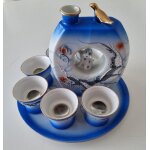 Service a sak�, 6 tasses, d�cor chat, oiseau dor� et dragon, avec photo coquine dans la tasse