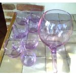 Service a sangria, punch, ou fruit - verre violet, lilas ¿ 6 verres bolées (9x9cm), une louche, un saladier ... Service a sangria, punch, ou fruit - verre violet, lilas ¿ 6 verres bolées (9x9cm), une louche, un saladier ...